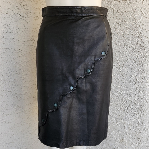 YVES SAINT LAURENT  VINTAGE‎ LEATHER SKIRT - Picture 7 of 7